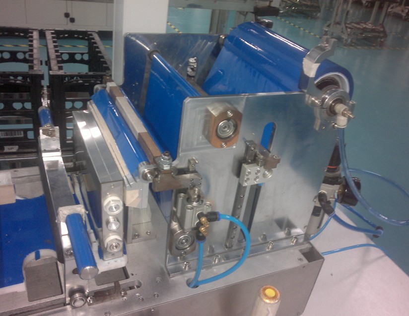 鋼殼電池包膜機 包保護膜 鋰電池生產線非標設備 新能源品質